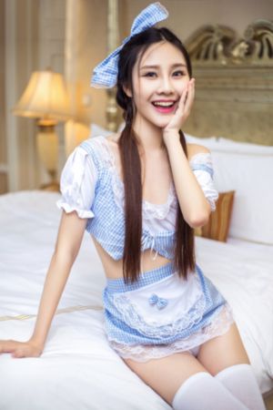 女裸全身奶胸罩_BD国语高清免费观看