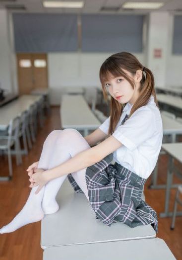 月光变奏曲免费观看完整版电视剧_BD英语手机在线看