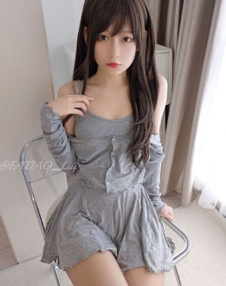 辣文黄小婷农民工原文_高清完整版
