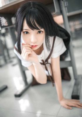 催眠老师～淫辱の教室_高清影视在线观看